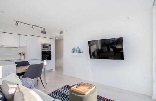 Mount Pleasant Apartment | Peaceful City Stay, Calm Vibes in a Cozy