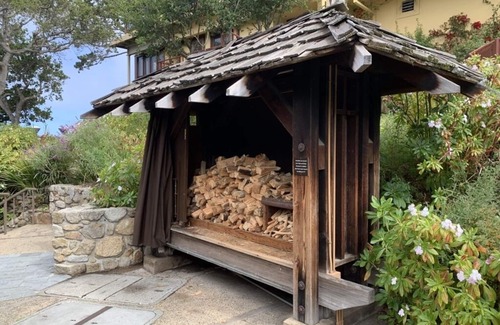 Carmel Highlands Condo | Peaceful condo overlooking the Pacific ocean!