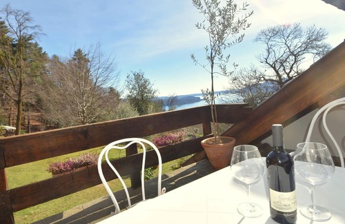 Cargiago Cottage | Peaceful Cottage in Cargiogo with Private Terrace