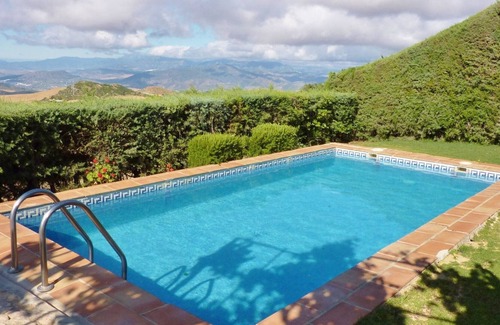 La Joya Cottage | Peaceful Cottage in La Joya with Private Pool