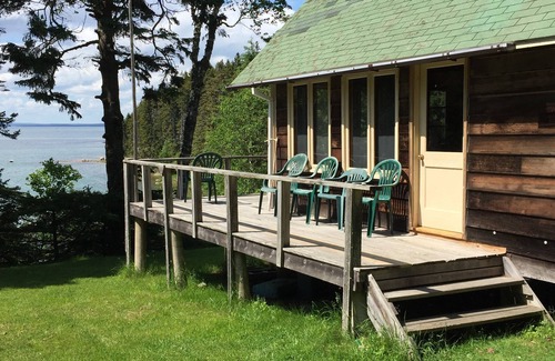 Swans Island Cottage | Peaceful cottage overlooking private cove on Maine island