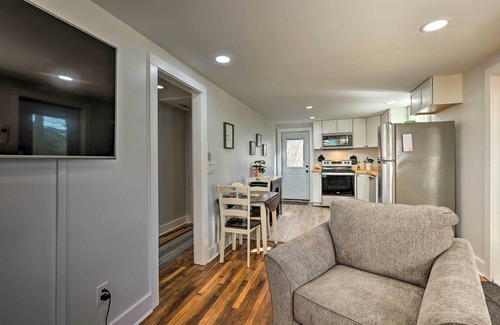 West Jefferson Cottage | Peaceful Cottage w/ Views - Pets Welcome!