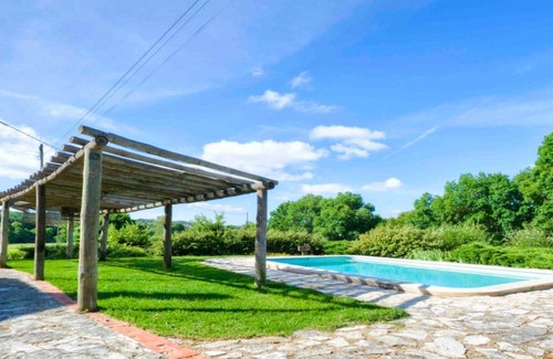Tomar House | Peaceful Country Home in Tomar