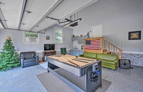 Browns Summit House | Peaceful Country Retreat w/Easy Highway Access!