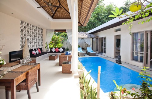 Pererenan Villa | Peaceful, Cozy Villa with Private Pool and Good Internet (Mia)