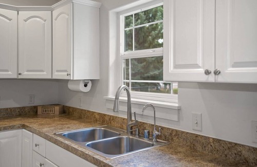 Yegen House | Peaceful Cul-De-Sac Home, 1 Min. Drive To Zoo MT!