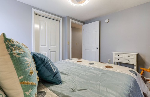 Council House | Peaceful Delco Family Home w/Private Deck!