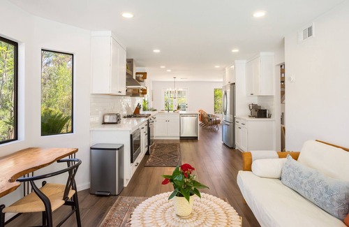 Fallbrook Villa | Peaceful Fallbrook Vineyard Villa Poolhouse - No Cleaning Fee!