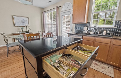 Durham House | Peaceful, Family-Friendly Townhome in Hope Valley Farms, Durham NC