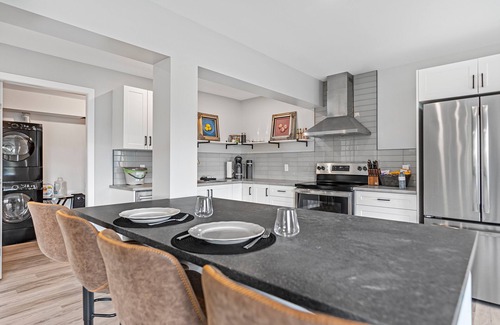 Vernon Apartment | Peaceful Forest Suite with Lake Views and Hiking!