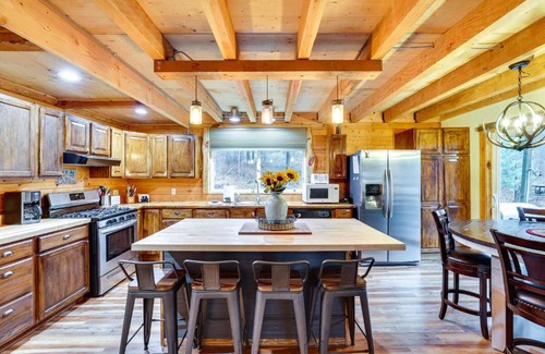 Garden Valley House | Peaceful Garden Valley Cabin with Private Deck!
