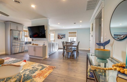 Wrightsville Beach House | Peaceful Getaway Close to Loop, Beach, Dining