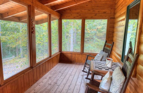 Millersburg Cabin | Peaceful Getaway With Dining & Exploring