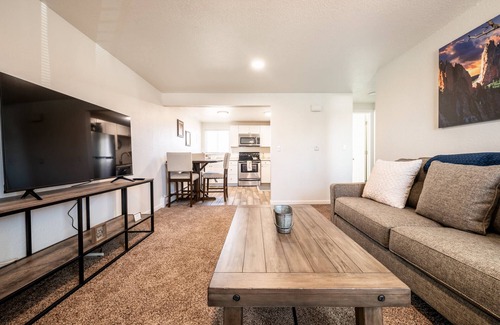Cimarron Hills Condo | ⁂ Peaceful Hideaway - 2 BR, 1 Bath, Sleeps 4 ⁂