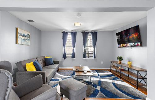 Weequahic Apartment | Peaceful Hideaway - NYC & NWK with free parking