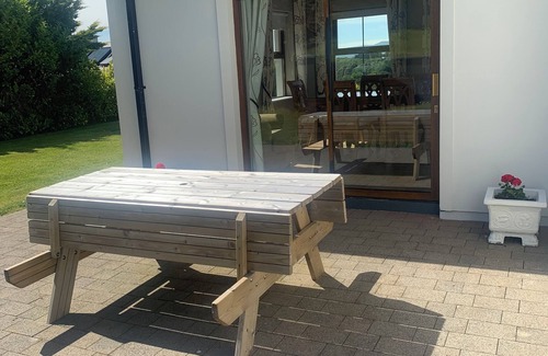 Caragh Cottage | Peaceful home,centrally located for Ring of Kerry, Dingle and Killarney