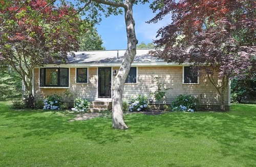 West Tisbury Cottage | Peaceful Island Getaway with Pool and Exclusive Beach Pass