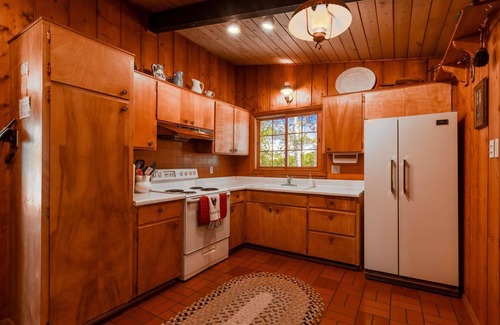 Westcreek House | Peaceful Lakefront Mountain House with Mountain Views in Westcreek CO, Wifi, Grill, Pets with Fee