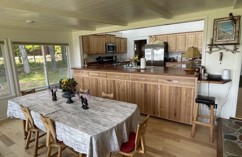 Brutus Cottage | Peaceful lakefront cottage, Prime location, Nature Preserve at your back door