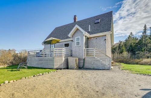 Lubec House | Peaceful Lubec Home with Views Walk to Beach!