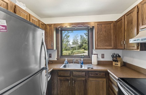 Steamboat Springs House | Peaceful Mountain Getaway - Dog Considered - Close to Ski Area - Quiet Location