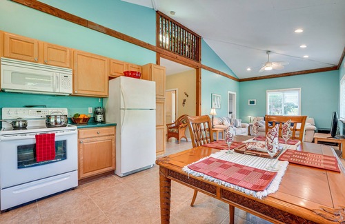 Waiohinu House | Peaceful Naalehu Paradise: 5 Mi to Beach!