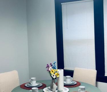 Buffalo House | Peaceful Nest 30 minutes away from Niagara Falls