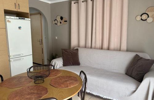 Alexandroupoli Apartment | Peaceful Nook 2