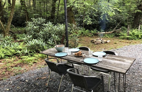 Bamboo House | Peaceful Outdoor Living near the Blue Ridge Parkway and 5 min to Boone!