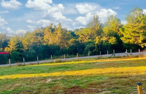 Harold RV Rental | Peaceful Pastures & Scenic Trails RV Spot