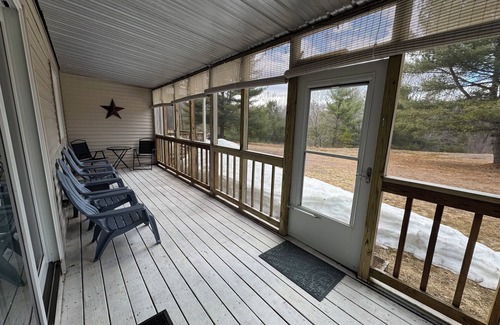 Center Conway Condo | Peaceful Pines Saco River Getaway