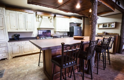 Udall House | PEACEFUL PLAYGROUND. 130 acres of fun. RV hookups available too.