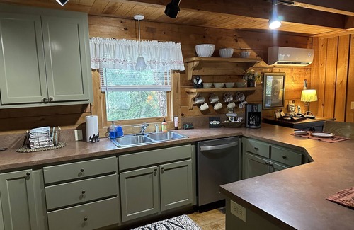 Deep Gap Cabin | Peaceful Real Log Cabin Rushing Trout Stream Brand New Jacuzzi Hot Tub