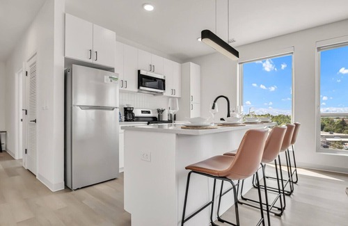 University Circle Apartment | Peaceful & Relaxing 2BR | Cleveland Clinic
