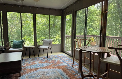 Columbia House | Peaceful retreat close to the trail in SW Columbia