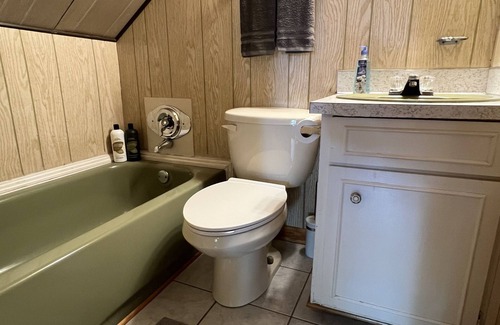 Warm Springs Cabin | Peaceful Retreat in the Heart of Nature on Pine Mountain in Warm Springs, Ga.