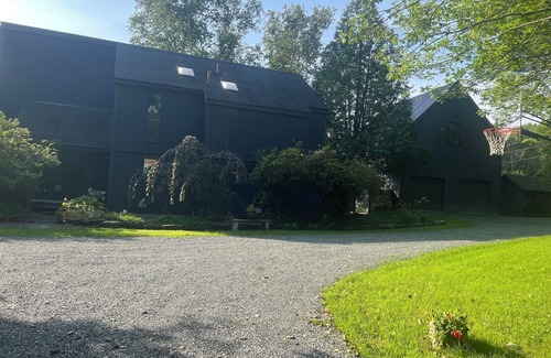 Sugar Hill House | Peaceful Retreat in White Mountains