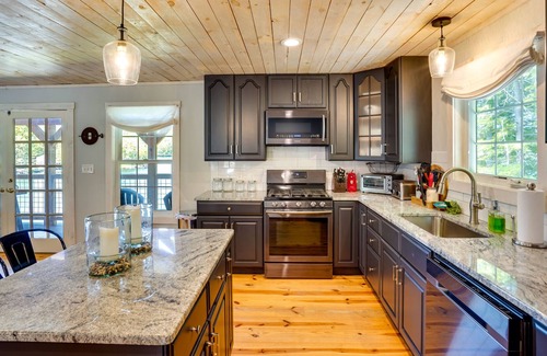 Averill Park House | Peaceful Retreat on Burden Lake w/ Deck & Kayaks!