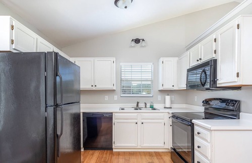 Youngsville House | Peaceful Retreat on the Outskirts!