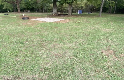 Alton RV Rental | Peaceful RV site Full Hookup on 175acre Farm