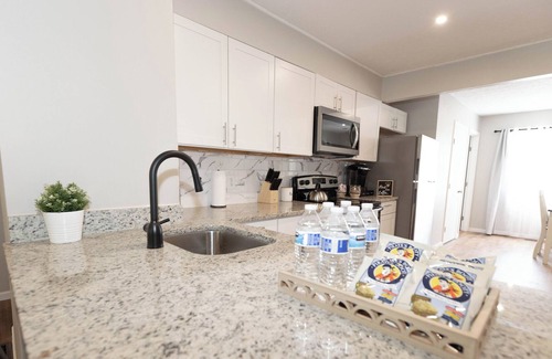 Pataskala House | Peaceful Santuary In the Woods!