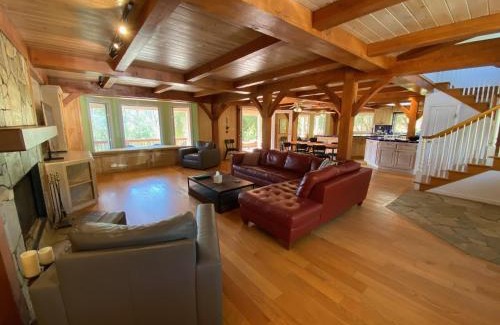 Mariposa House | Peaceful & secluded, yet close to town.