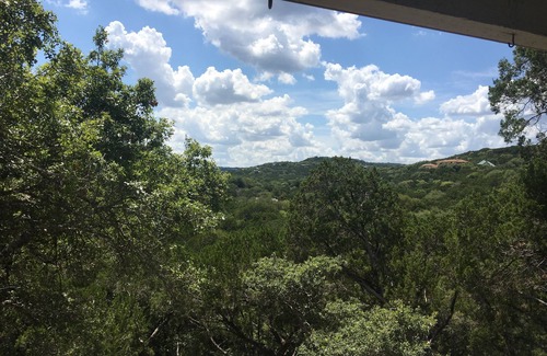Austin House | Peaceful seclusion yet minutes from downtown Austin