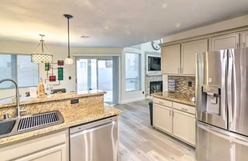 Las Vegas House | Peaceful & Spacious 3BD/2.5BA Getaway Home