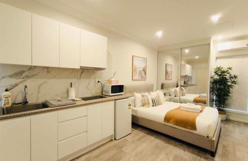 Kingsgrove House | Peaceful Studio Hidden in Kingsgrove