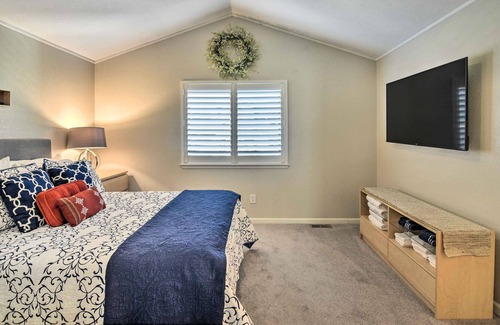 Thornton House | Peaceful Thornton Home w/ Multi-Level Deck!