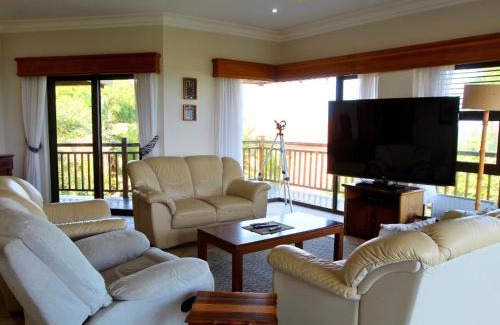 Zimbali Coastal Estate House | Peaceful Zimbali Escape with Pool, Deck & Views
