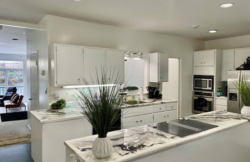 West End House | PEACH JAM-GORGEOUS RIVERFRONT "WOW" RETREAT OVERLOOKING THE SAVANNAH RIVER!