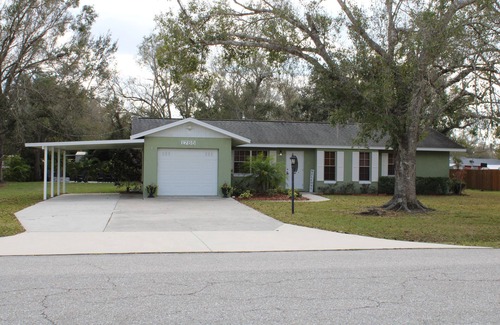 Arcadia House | Peach Paradise-Enjoy a cozy retreat in the country!
