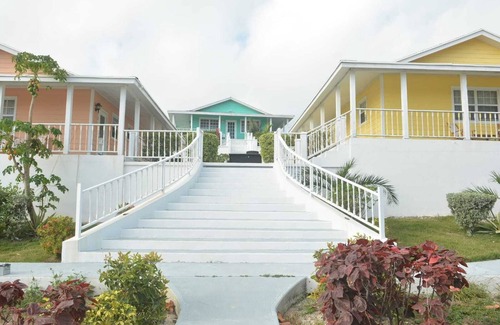 Rolleville Villa | Peach Seaview
